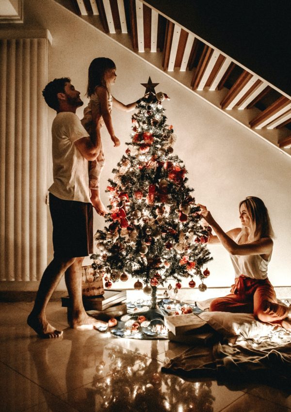 5 Simple Ways To A More Meaningful Christmas